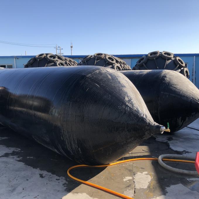 Воздушные подушки морского спасения имущества природного каучука ISO14409 подгоняли размер 8