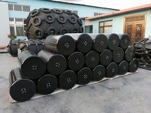 Качество Обвайзер шлюпки дока полиуретана черный заполненный пеной с плавающей запятой морской завод