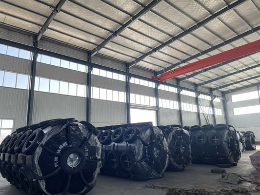 Качество обвайзер 2X4m заполненный пеной с цепной толщиной плотности 19mm Polyurea ³ сети 70kg/M завод