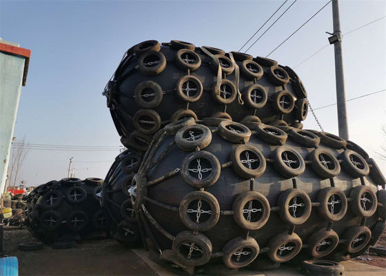 Качество Морская шлюпка корабля используя пневматический резиновый ISO 17357 встречи обвайзера завод