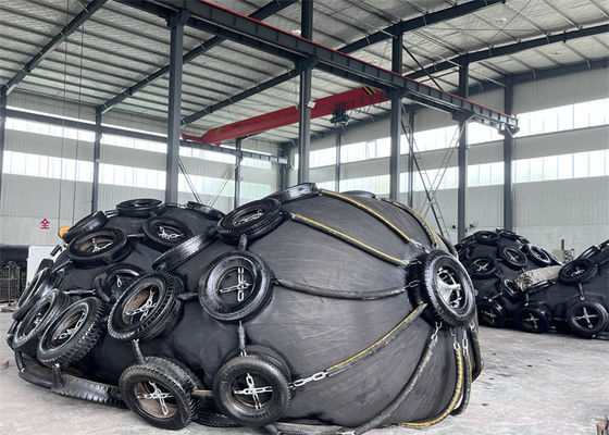 Качество Морское судно Yokohama Type Net Type Pneumatic Rubber Fender Стандарт ISO 17357 завод