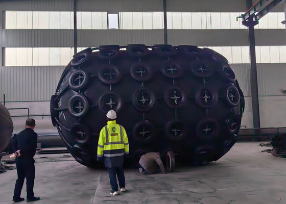 Качество 50kPa/80kPa Pneumatic Marine Fender and Inflatable Dock Fender with 1M-6.5M Length for Ship-to-Ship and Ship-to-Dock Protection фабрика
