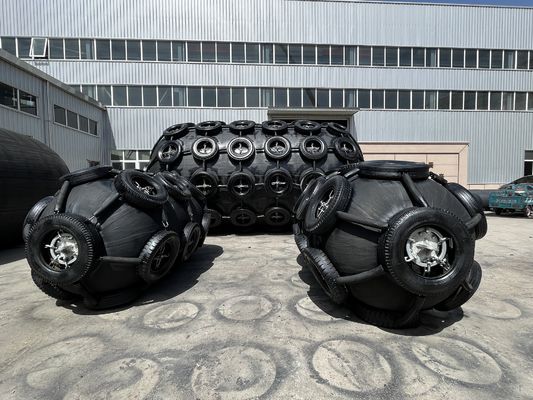 Качество Чёрный резиновый пневматический резиновый фендер / надувный док-фендер завод