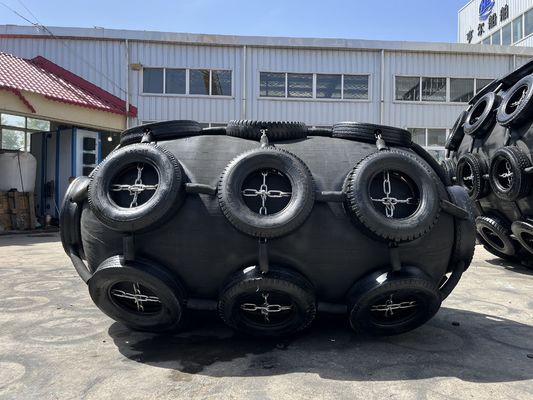 Качество Тяжелый 50 кПа черный резиновый фендер завод