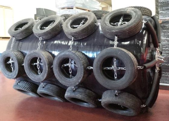 Качество ISO 17357 Certified EVA Foam Filled Fender with Customizable Density 70-110kg/m³ and 0.5m-4.8m Diameter for Marine Use фабрика