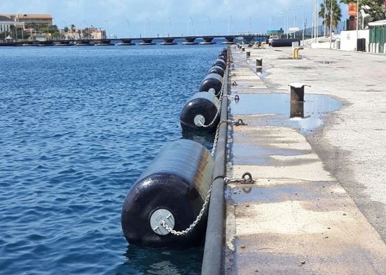 Качество ISO 17357 Certified EVA Foam Filled Fender with Customizable Density 70-110kg/m³ and 0.5m-4.8m Diameter for Marine Use фабрика