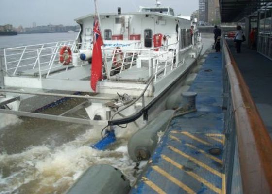 Качество Обвайзер ЕВА обвайзера яхты полиуретана заполненный пеной морской плавая с цепью завод