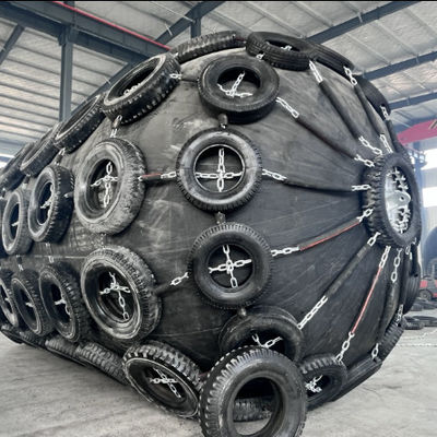 Качество Пневматический резиновый кранцевый отбойник 50 кПа / 80 кПа типа Yokohama завод