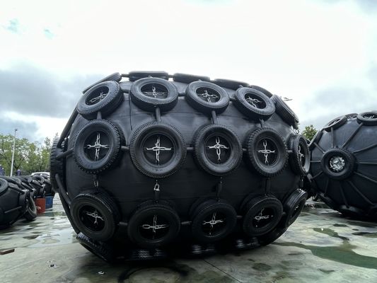 Качество Срок службы: 8–15 лет. Пневматический морской кранцевый отбойник, предлагающий давление 50 кПа и 80 кПа. Способ установки: цепь, полипропиленовый канат. Идеально подходит для швартовки судов. завод