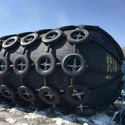 Качество ISO17357 Пневматический резиновый фендер 2,0x3,5 м, морской класс завод