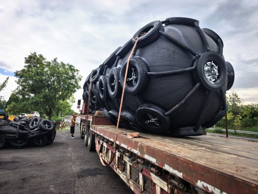 Качество Подгонянные стальные морские томбуи зачаливания на воде завод