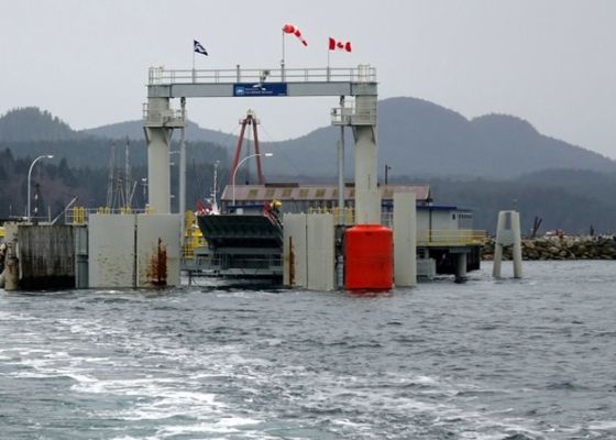 Качество Материал ЕВА обвайзера ЕВА заполненный пеной для предохранения от шлюпки завод