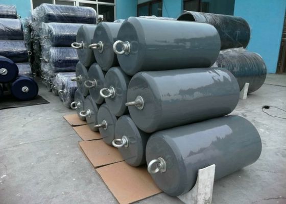 Качество Hot Dip Galvanized Foam Filled Fender with 10 Years Using Life and High Energy Absorption for Marine Safety завод