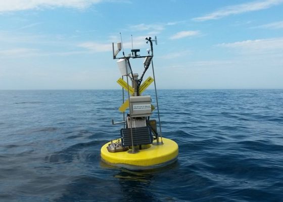 Качество Река помогает окружающей среде цвета томбуев морской навигации навигации яркой дружелюбной завод