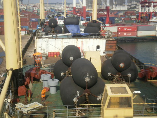 Качество обвайзер пневматического резинового обвайзера 1.5*2.5m морской резиновый для предохранения от дока завод