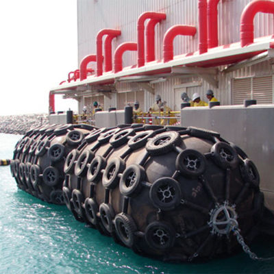 Качество Обвайзер ISO17357 50KPA/80KPA пневматический морской резиновый прочный в пользе завод