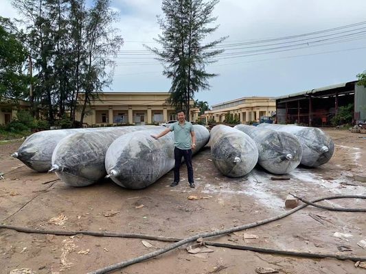 Качество Размер и слои резиновых воздушных подушек морской шлюпки запуская ориентированный на заказчика завод