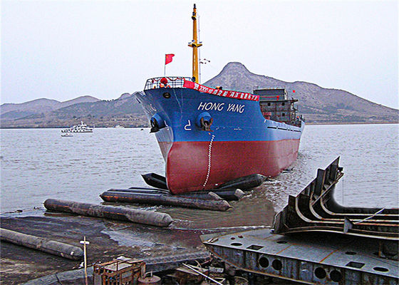 Качество Marine Rubber Airbag with Anti Static Discharge Valve for Flammable Cargo Areas, 0.8-3 M Diameter and 4-25 M Length завод