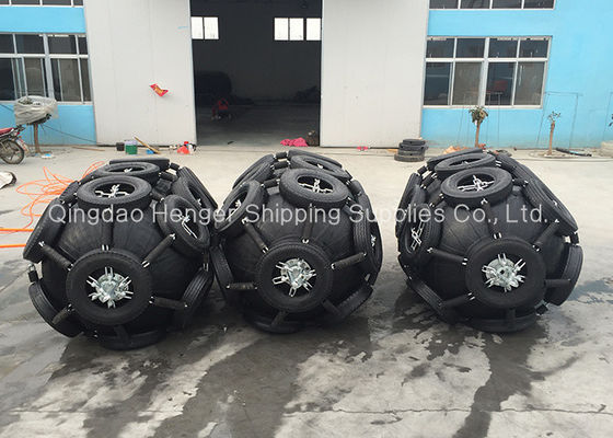 Качество ISO17357 Compliant Pneumatic Rubber Fender with Customized 0.3-4.8 M Size and 50kpa & 80kpa Pressure for Marine Applications завод